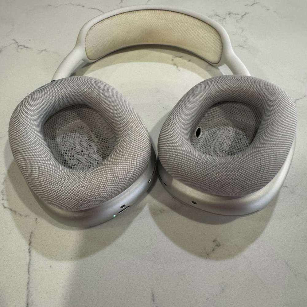 Apple AirPods Max - Picture 4 of 7